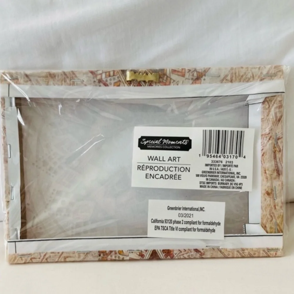 NWT. Mandala Canvas Wall Art in Brown, Tan and Gold!